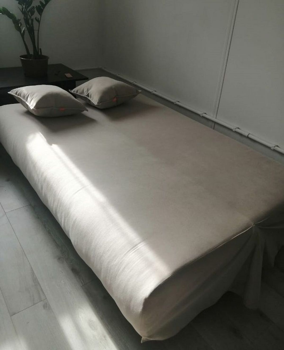 Диван книжка Париж (Бежевый велюр) | фото 5